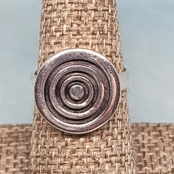 Vintage Jewelry - Vintage Sterling Spiral Ring